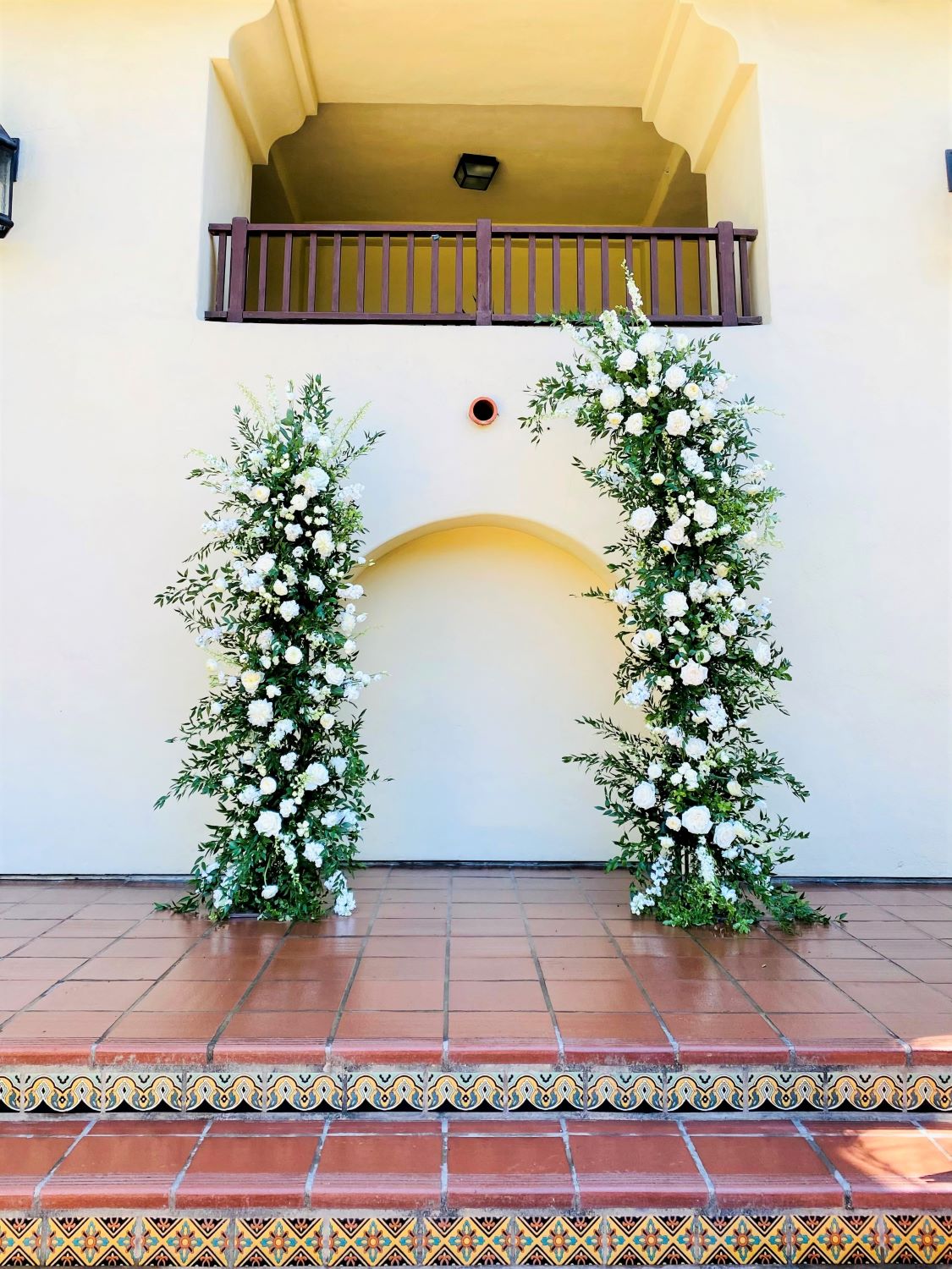 Deconstructed Open Arch ⋆ Wedding & Party Rentals Southern California